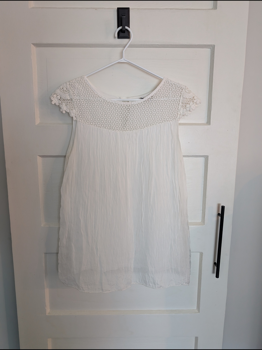 Women’s White Crochet Yoke Tank Top